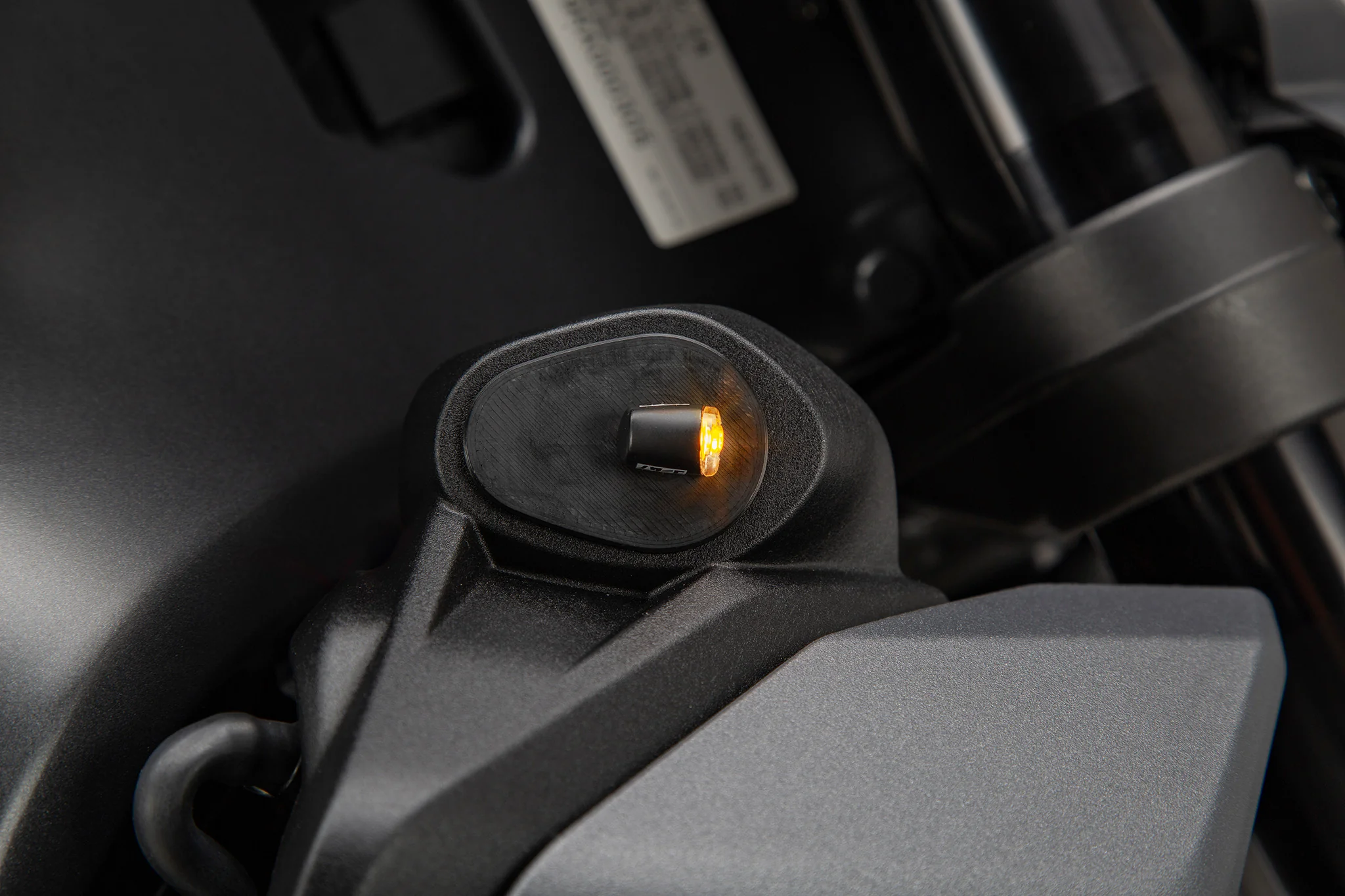 MT-09 2024-2026 FRONT MICRO TURN SIGNAL KIT - Image 6
